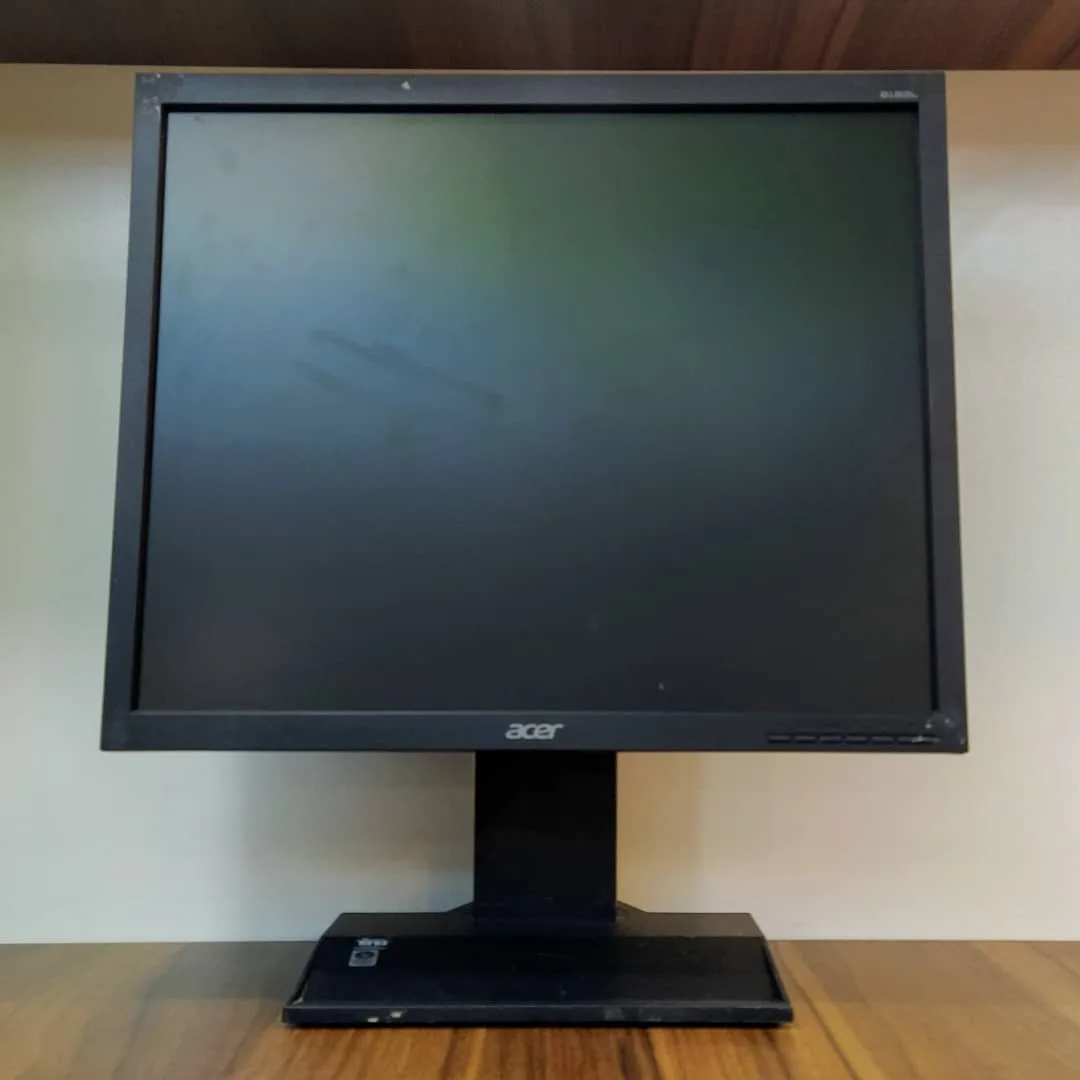 مانیتور ایسر ۱۹ اینچ acer، رنگ مشکی، جنس پلاستیک، مانیتور رومیزی