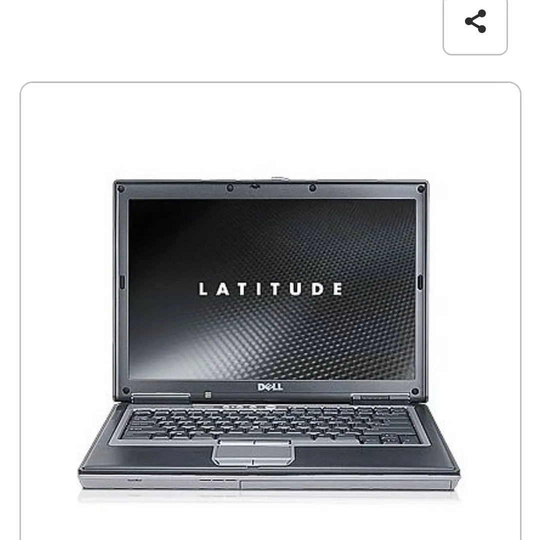 لپ‌تاپ دل Latitude D620 DELL، رنگ مشکی و نقره‌ای، جنس پلاستیک و فلز، مدل اداری