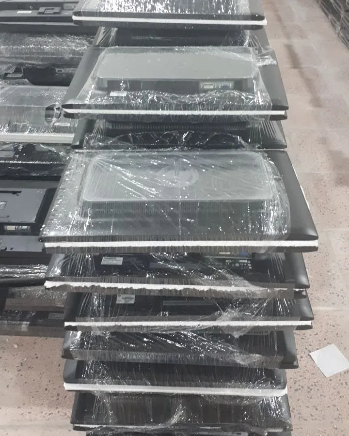 مانیتور ال‌ای‌دی ۲۲ اینچ HP P221، رنگ مشکی، مانیتور تخت