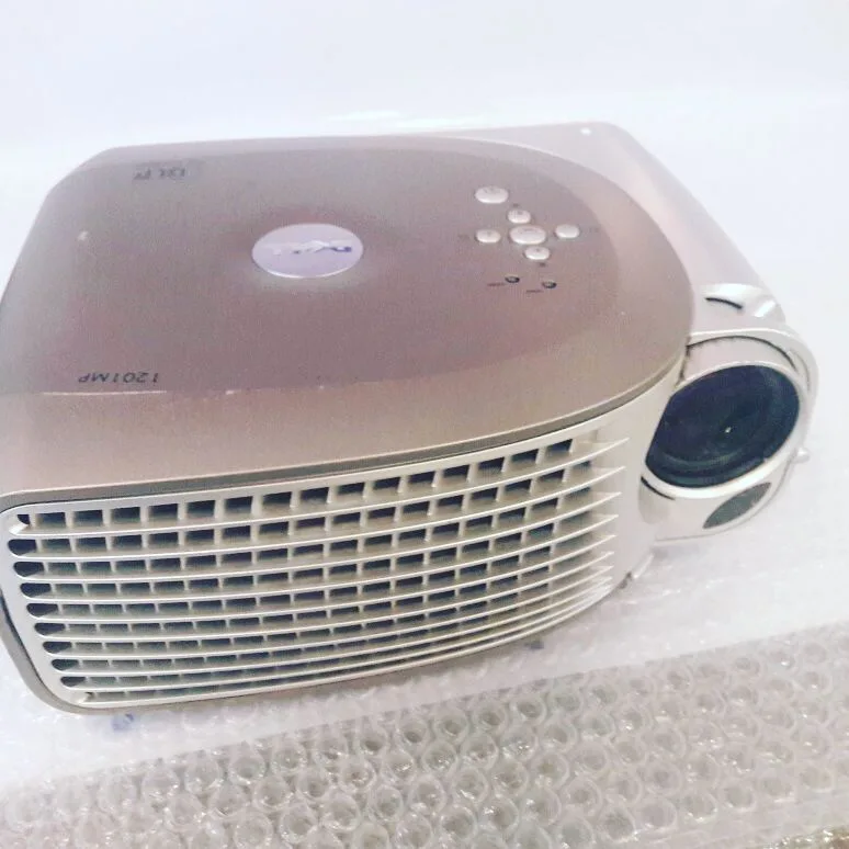 ویدئو پروژکتور دل DL1200، رنگ نقره‌ای و خاکستری، جنس پلاستیک، ویدئو پروژکتور رومیزی