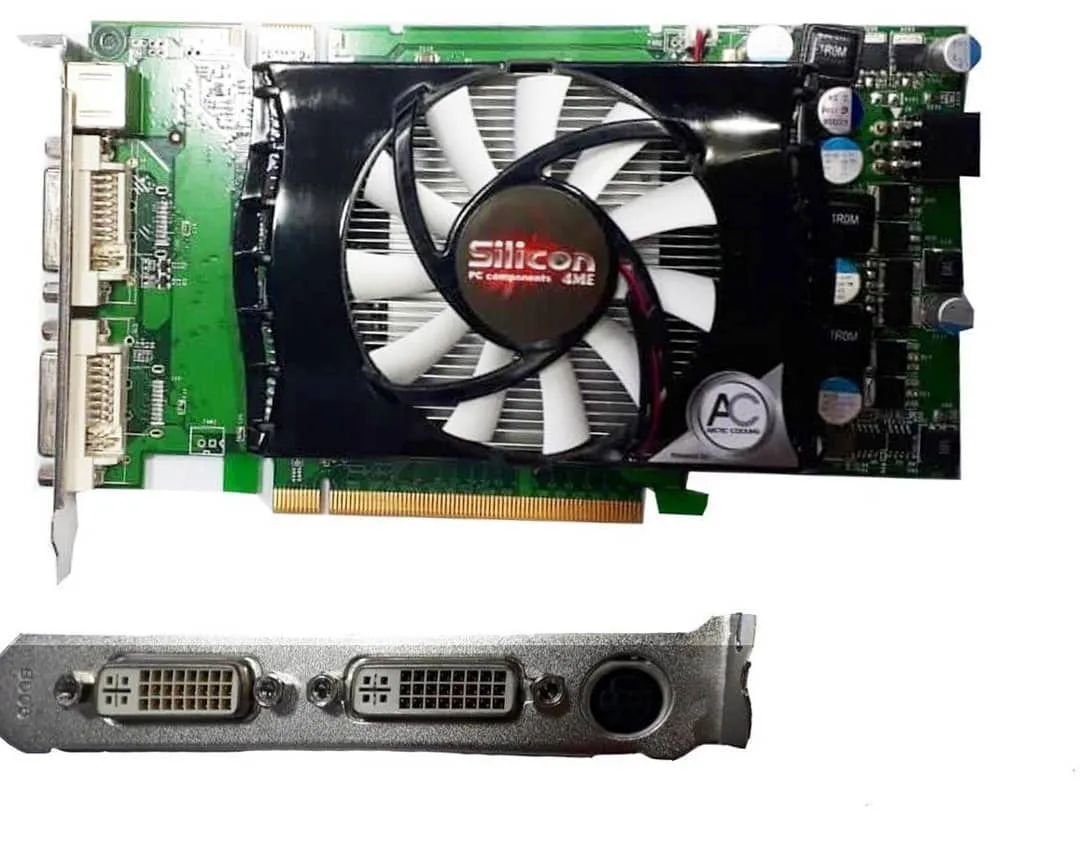 کارت گرافیک GeForce GT 9600 512MB، رنگ سبز، مشکی و سفید، جنس فلز و پلاستیک