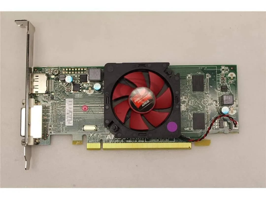 کارت گرافیک AMD Radeon HD 7470 ۱ گیگ، رنگ سبز، قرمز و مشکی، جنس فلز و پلاستیک