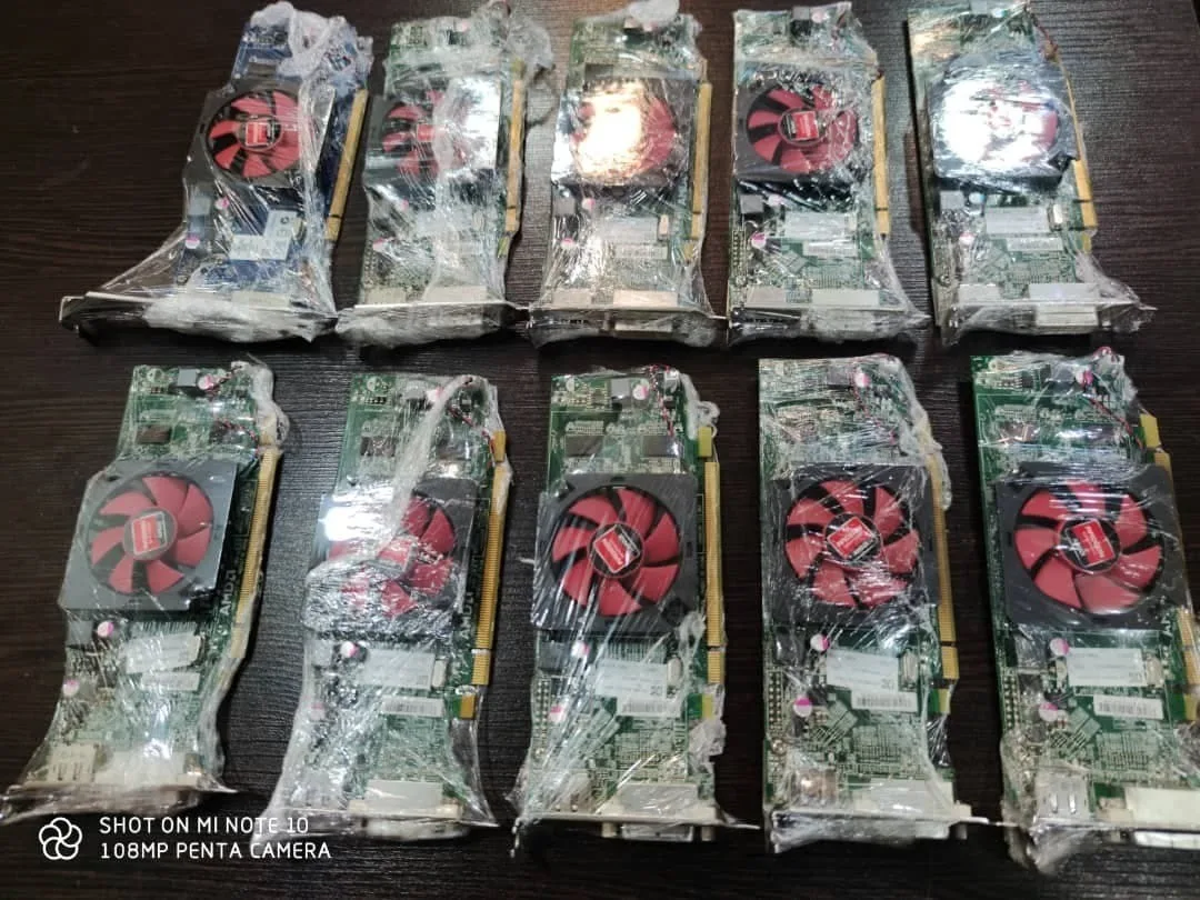 کارت گرافیک AMD Radeon HD R5 240