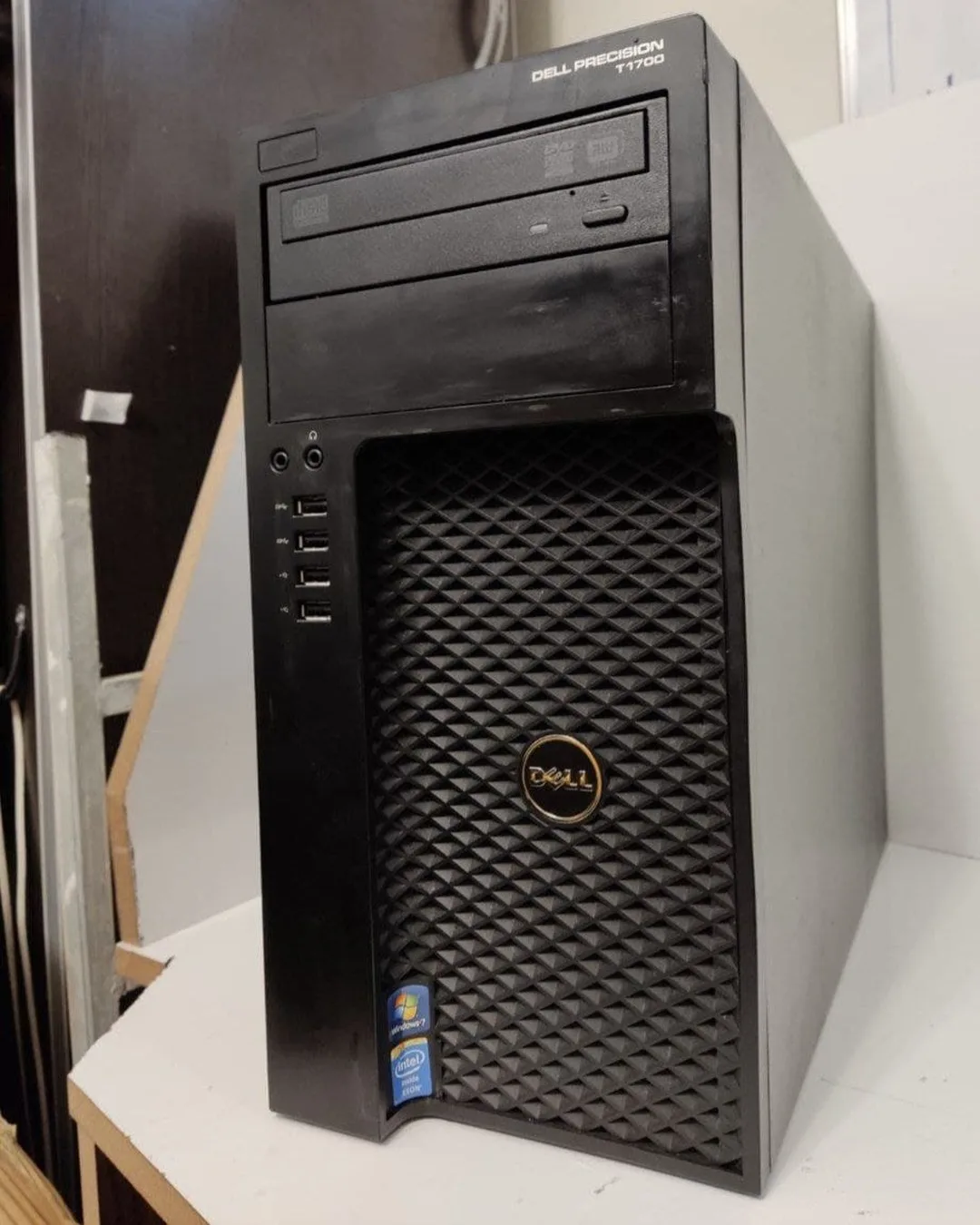 کیس ورک استیشن دل Precision T1700 DELL، رنگ مشکی، جنس پلاستیک و فلز، طرح هندسی، کیس برجک