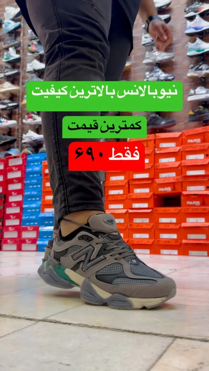 کتانی اسپرت طوسی و زیتونی نیوبالانس، رنگ خاکستری و سبز، پاشنه تخت