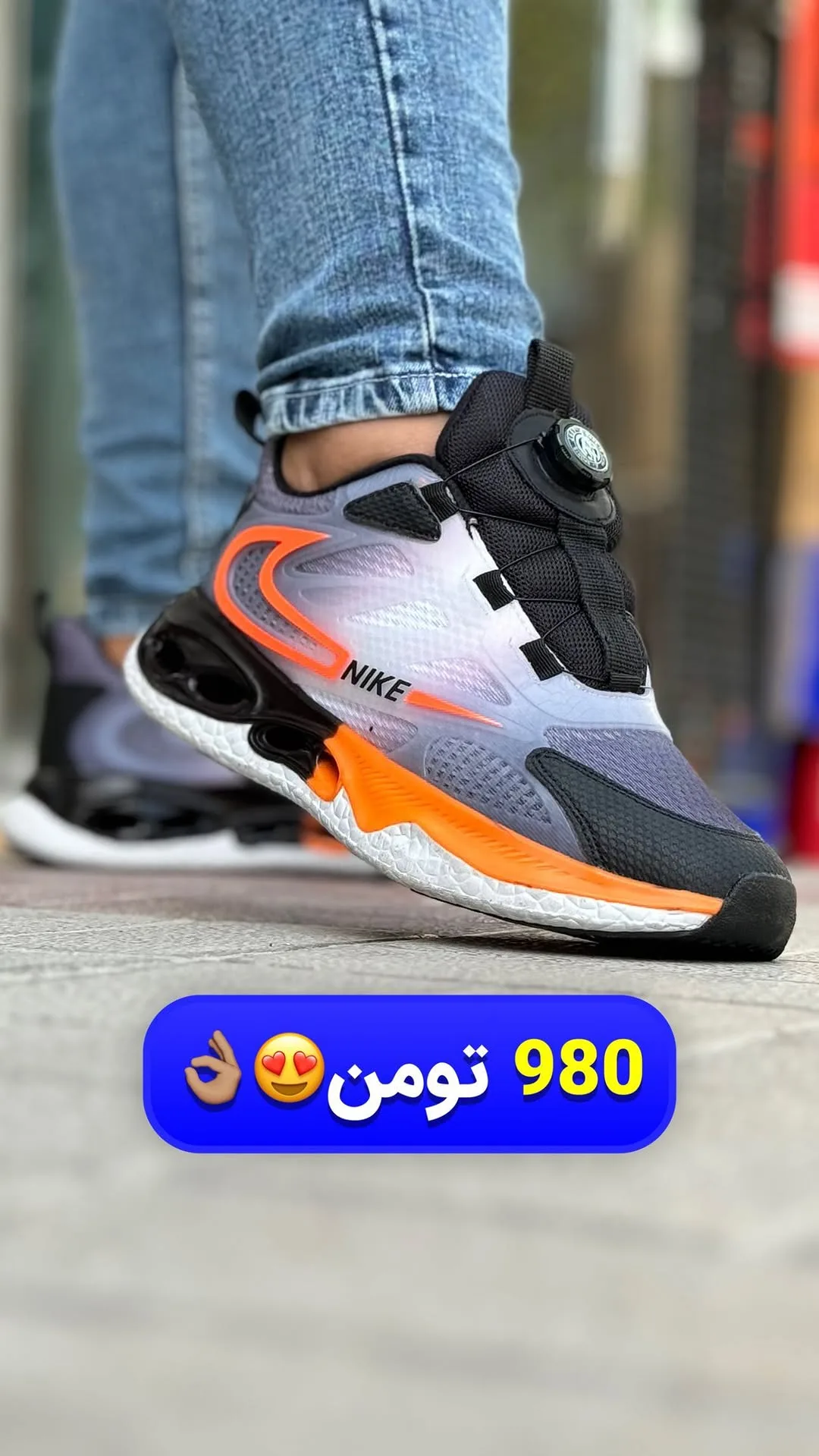 کتانی بندچرخی طوسی و نارنجی نایکی، رنگ سفید، مشکی و بنفش، جنس مش و مصنوعی، بنددار، پاشنه تخت