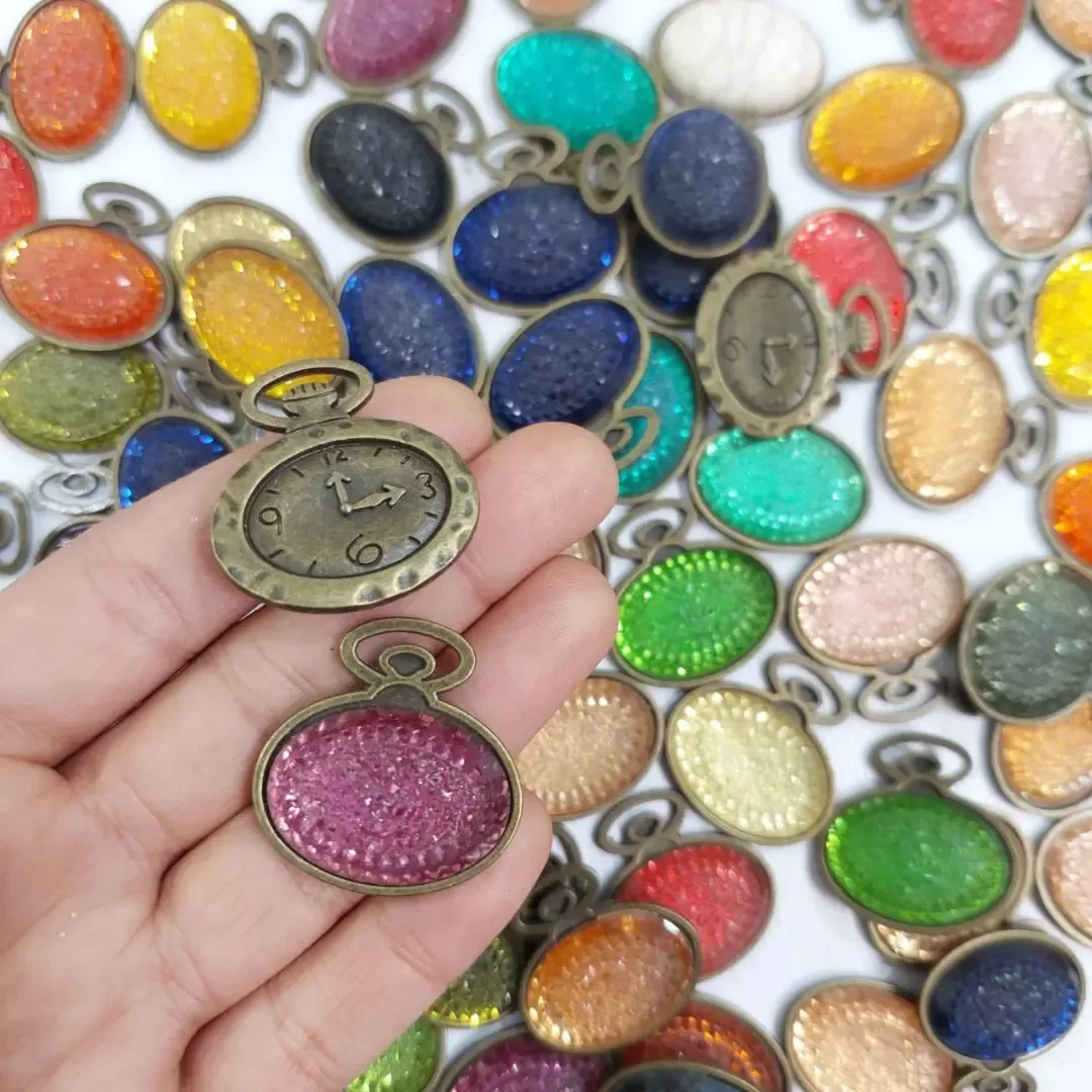 قاب گردنبند برنزی ۳ سانت