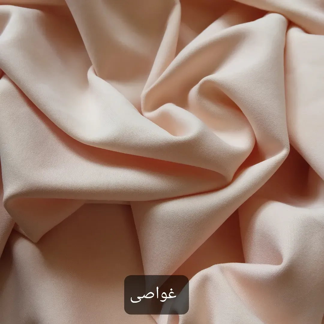 پارچه — رنگ کرم — نمای در‌دست — لاکرا،کرپ اسکاچی،گاردن،غواصی،کرپ پارسی — عکس ۵