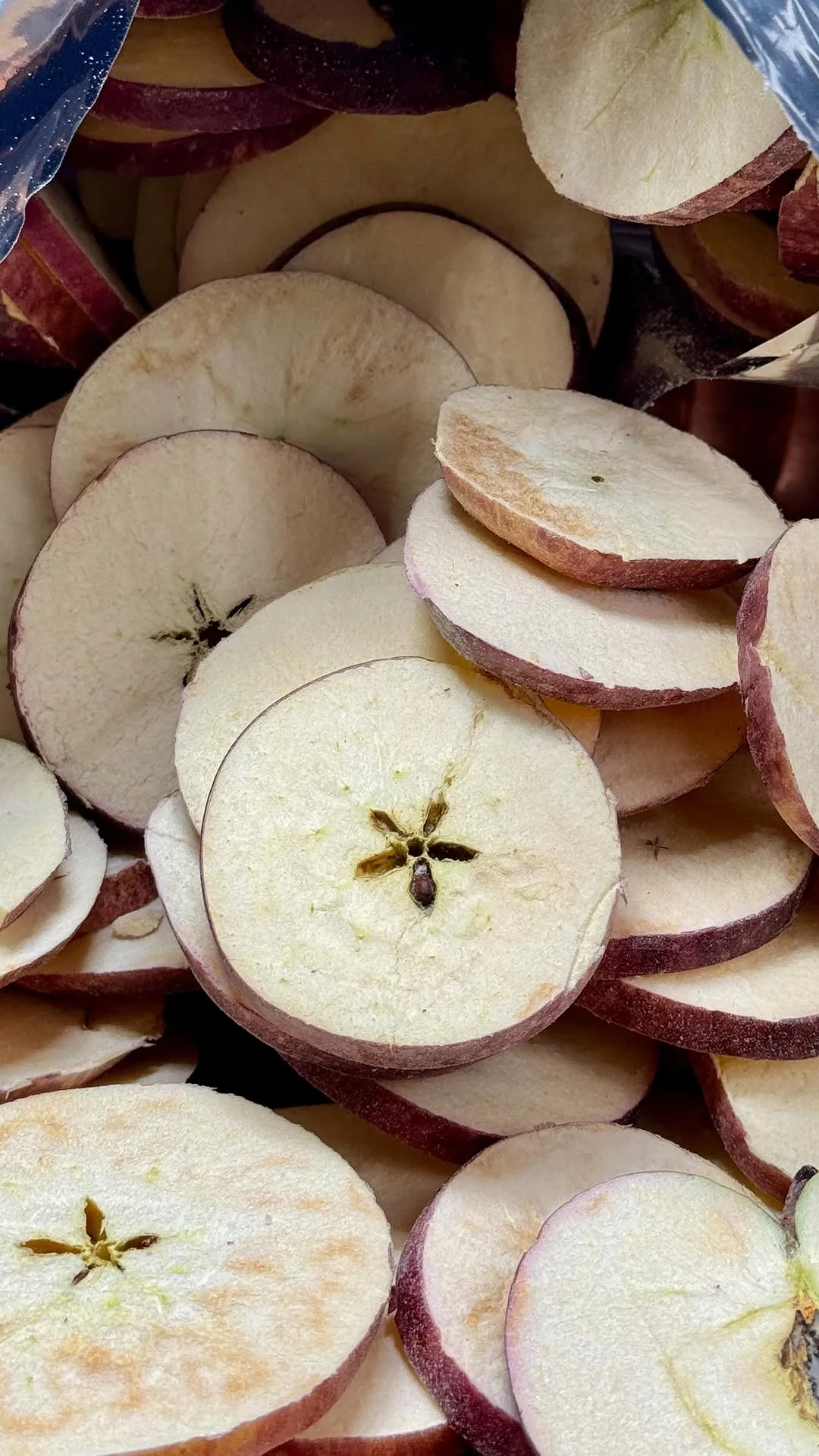 چیپس سیب خشک