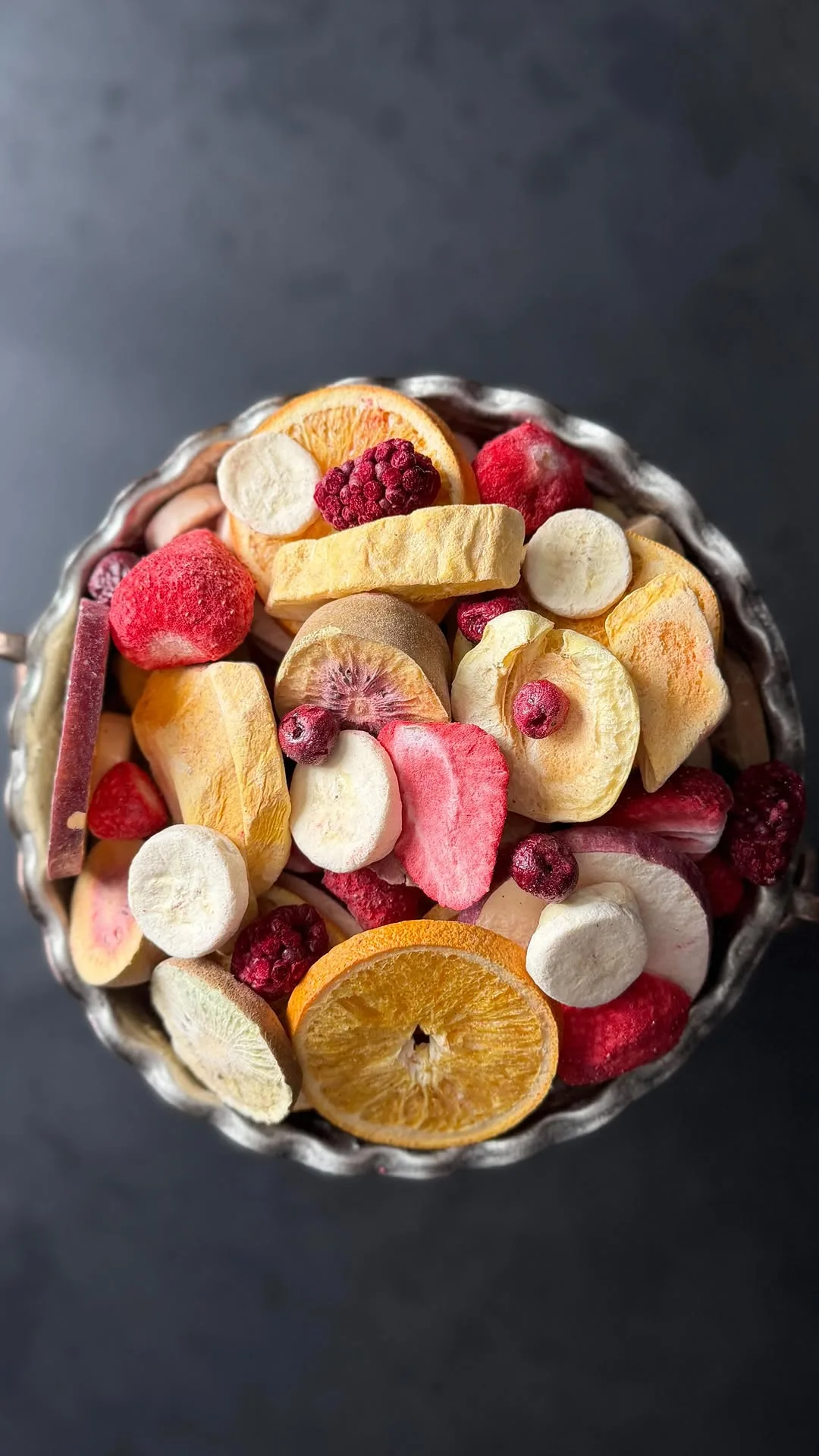 مخلوط میوه خشک فریزدرای، رنگ چندرنگ