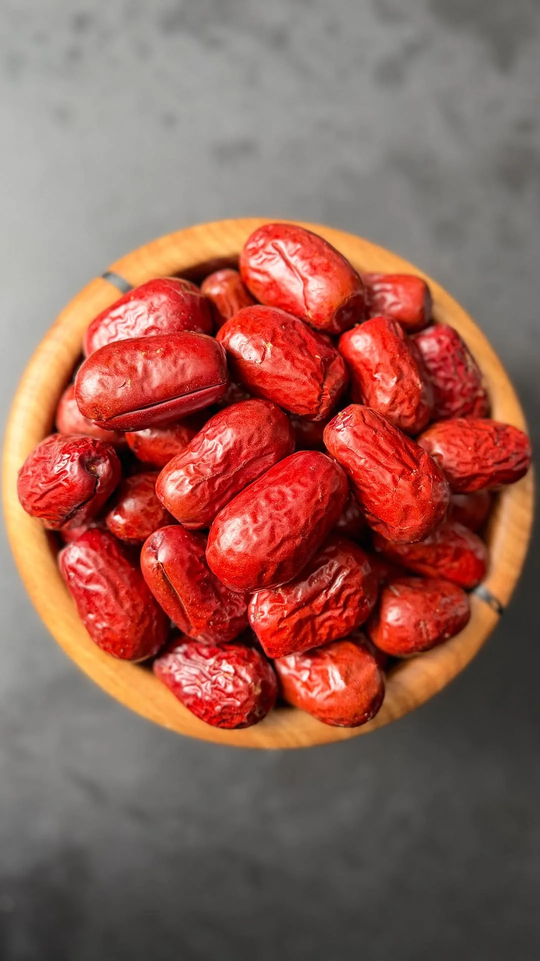 عناب گلابی سوپر جامبو، رنگ قرمز، بیضی