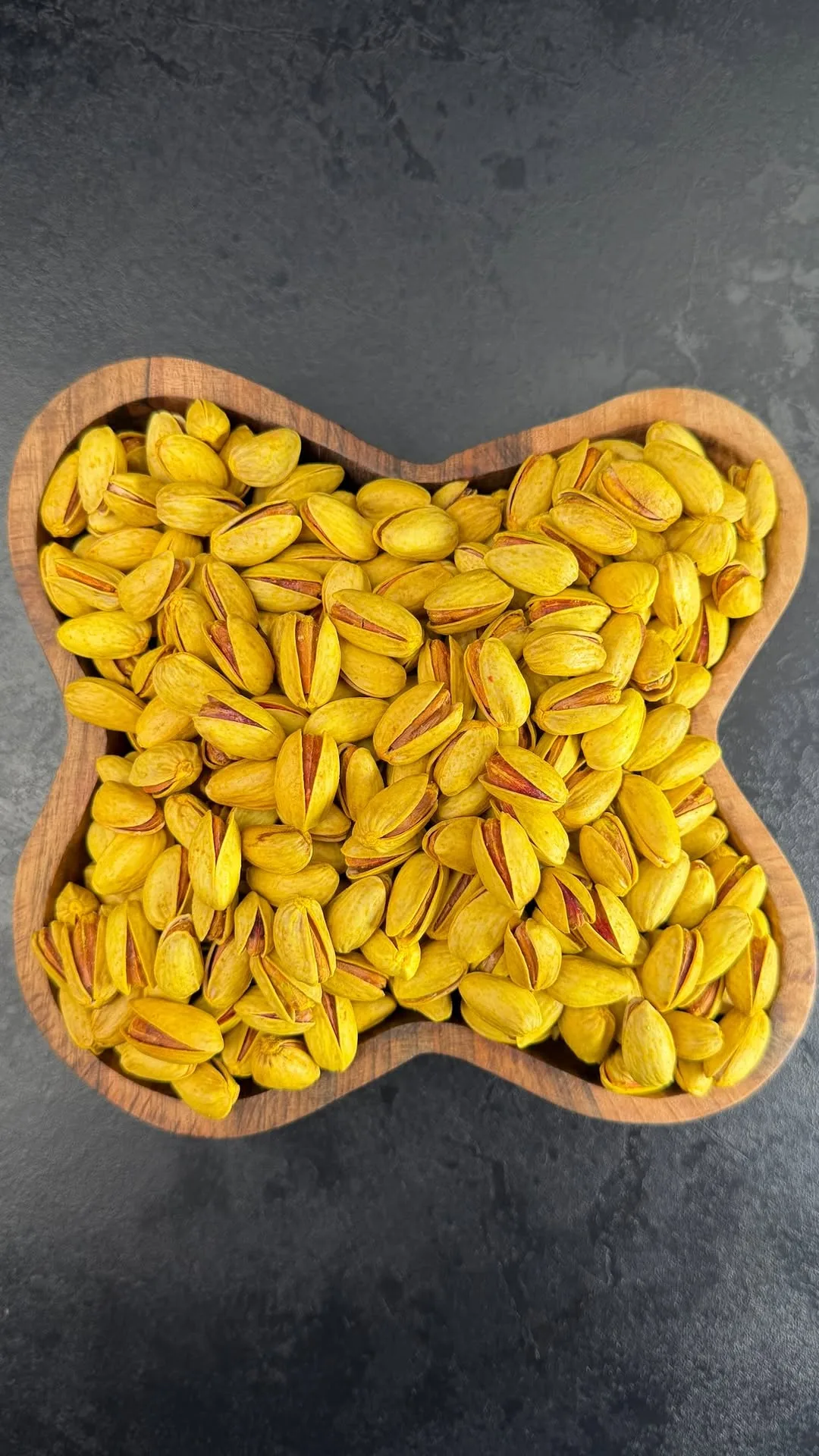 پسته اکبری شور لعابی