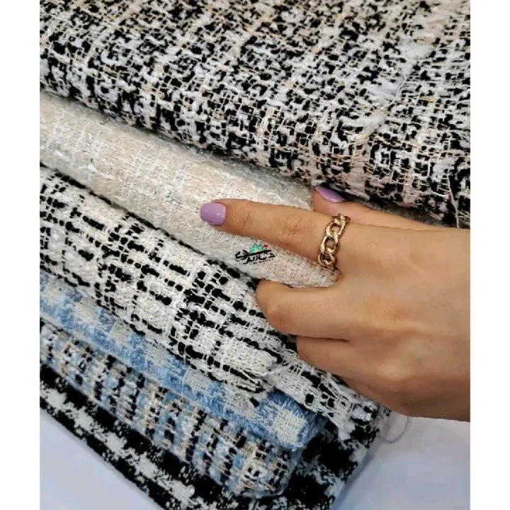 پارچه شنل ترک عرض ۱۵۰، رنگ سفید، مشکی و آبی، طرح چهارخانه، پارچه تاشده