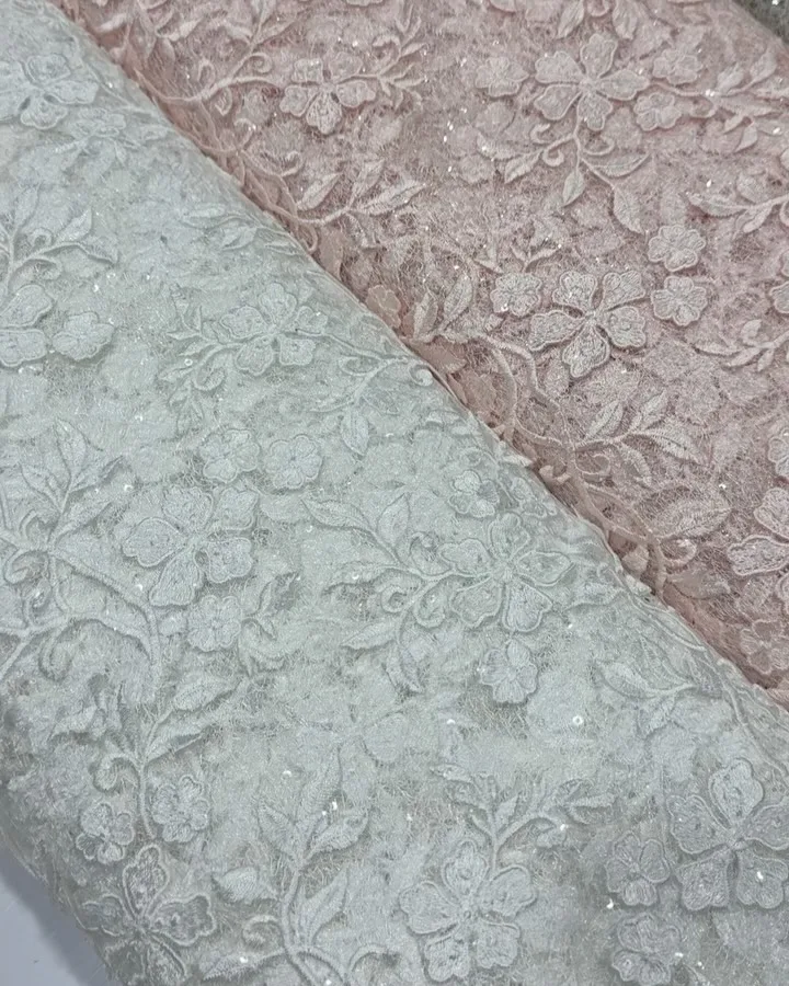 پارچه دانتل گل برجسته