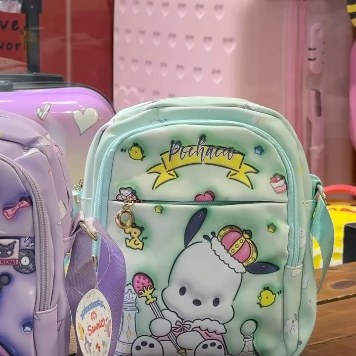 کیف دوشی ۱۸×۲۴ سه زیپ Sanrio