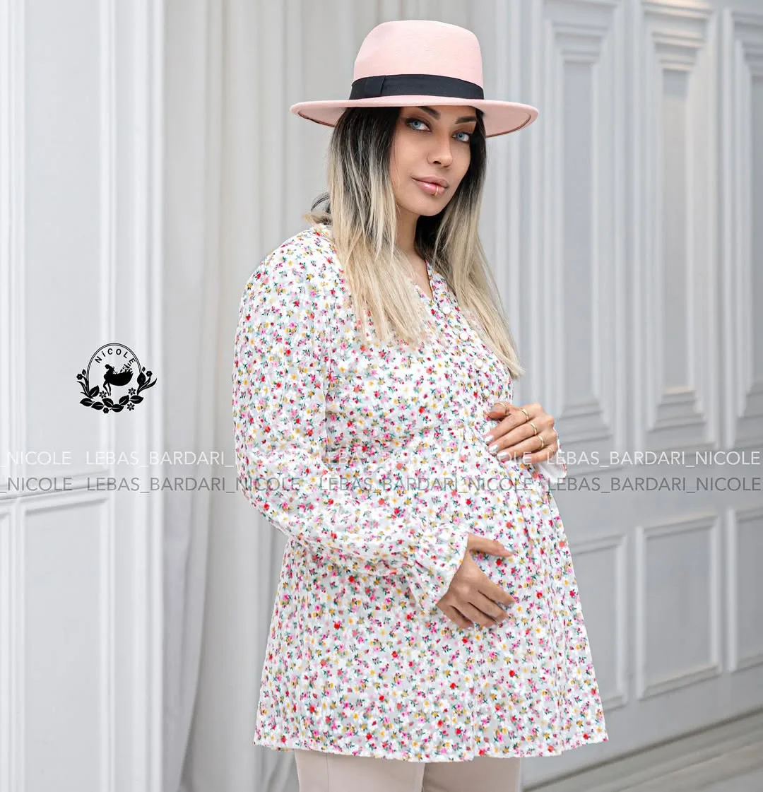 شومیز حریر خامهدوزی بارداری شیردهی طرح گلسان، رنگ سفید، صورتی و زرد، طرح گلدار، کوتاه، یقه هفت، آستینبلند