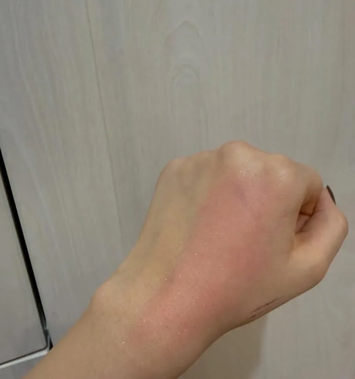 رژگونه‌ی مایع (۵ رنگ) — عکس ۷