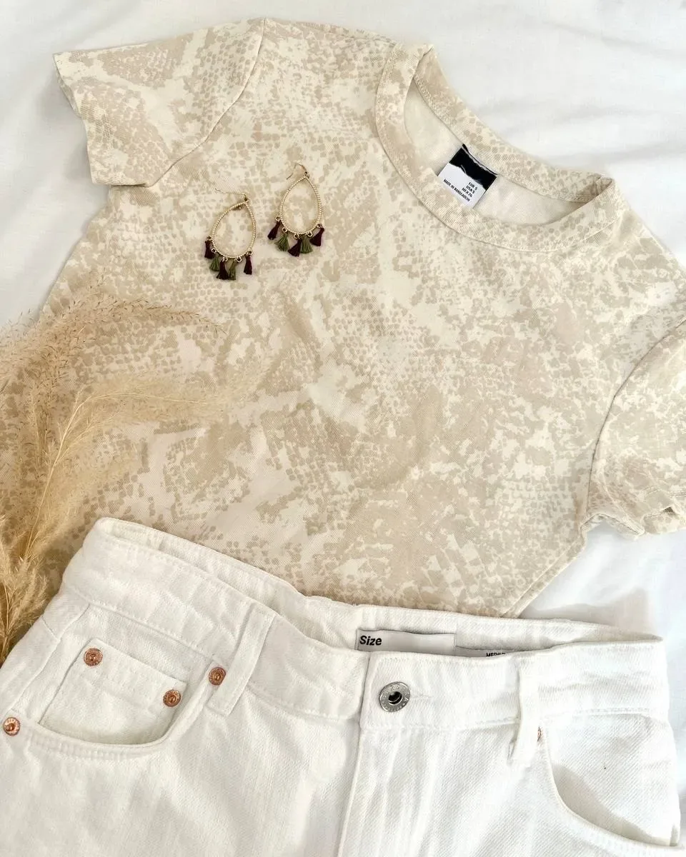 کراپ طرح پوست ماری Bershka