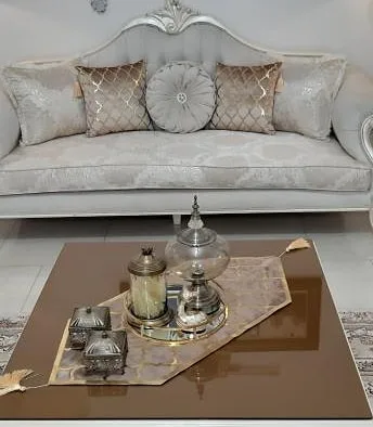 رانر مخمل بژ طلایی، رنگ قهوه‌ای، طرح هندسی، مستطیلی