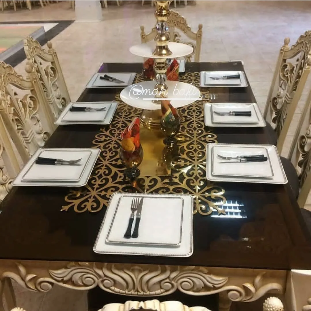 رانر طرح گل ریز