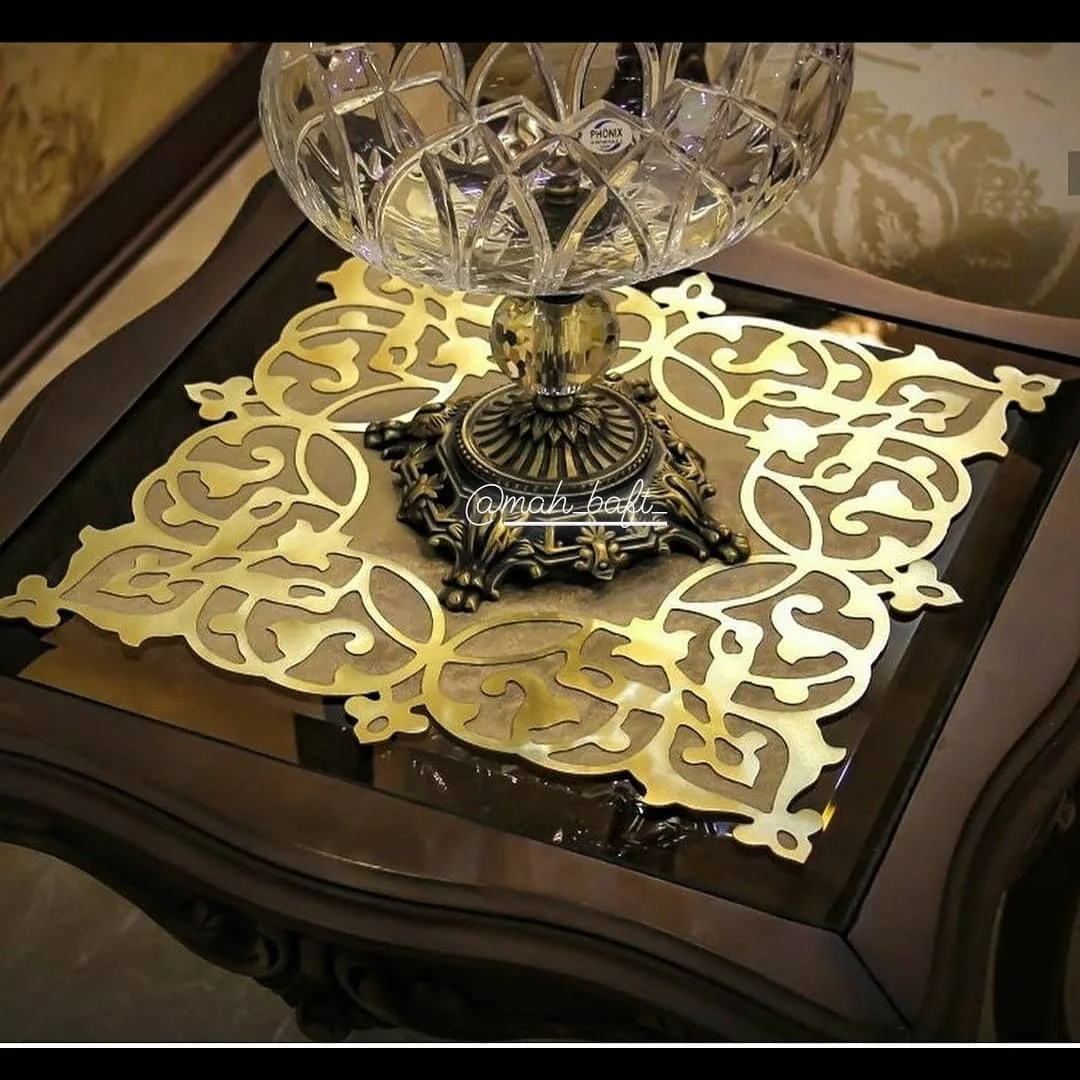 رومیزی عسلی طرح مهر