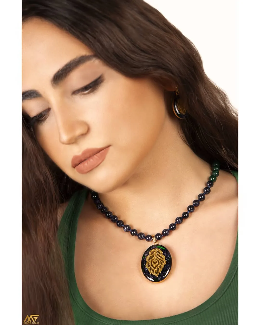 گردنبند طرح دل آرا