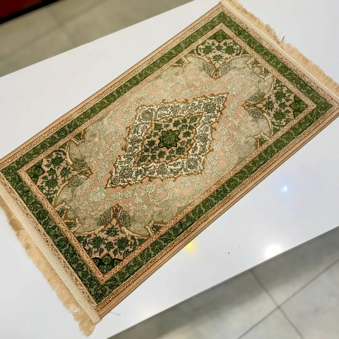 پادری هزارشانه