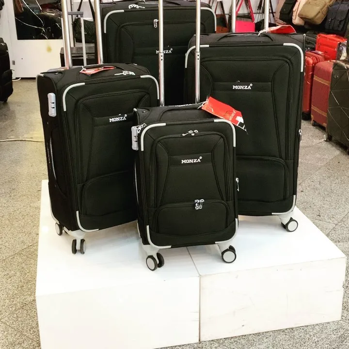 چمدان مشکی مونزا