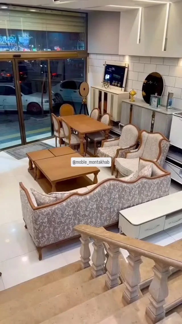 مبل فرانسوی