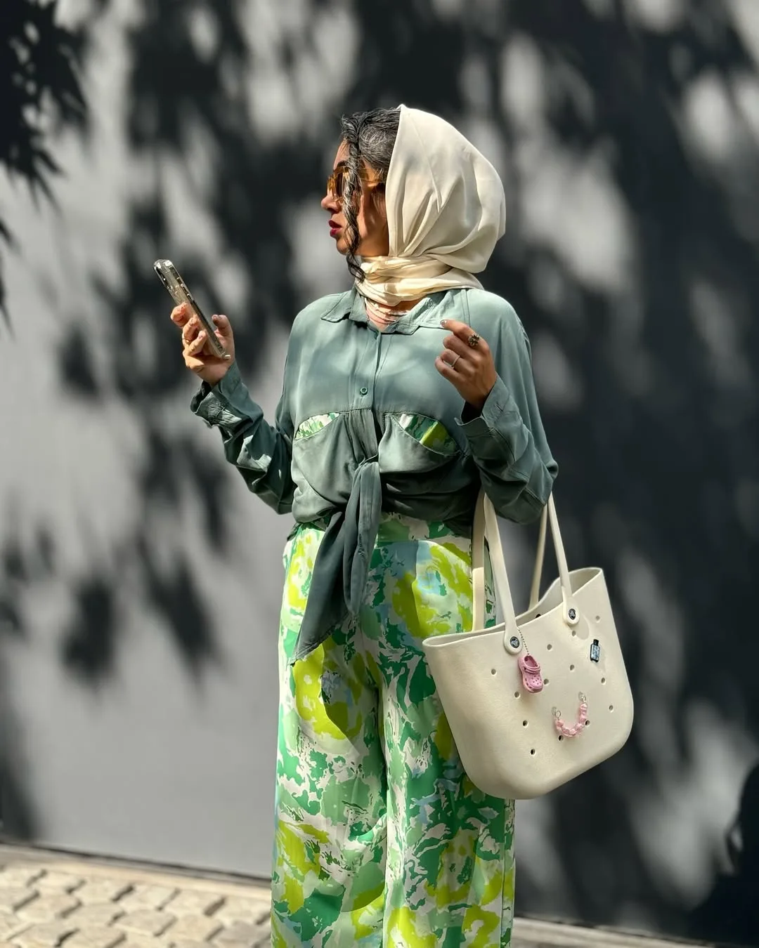 ست هاوایی کرپ — رنگ زیتونی — نمای کامل — پیراهن یقه دار — عکس ۹
