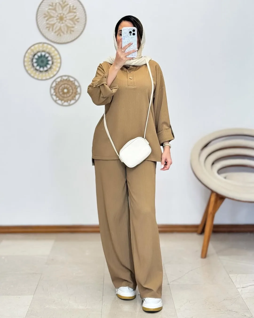 ست آیوا دکمه چوبی