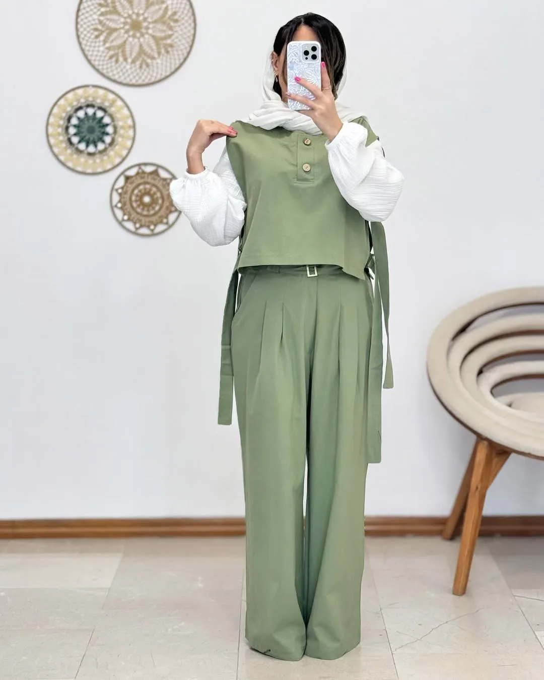 ست ژیله شلوار لینن، رنگ سبز و سفید، کت کوتاه و شلوار گشاد