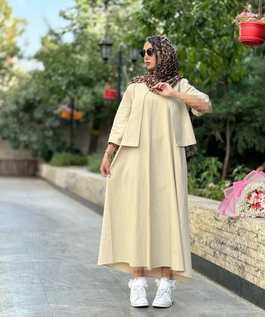 سارافن و کراپ کت — رنگ کرم — نمای روی‌تن — سارافن — عکس ۲