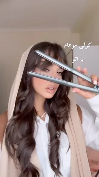 اتوی مو، رنگ نقره‌ای، جنس فلز و پلاستیک، تخت، دسته‌ای