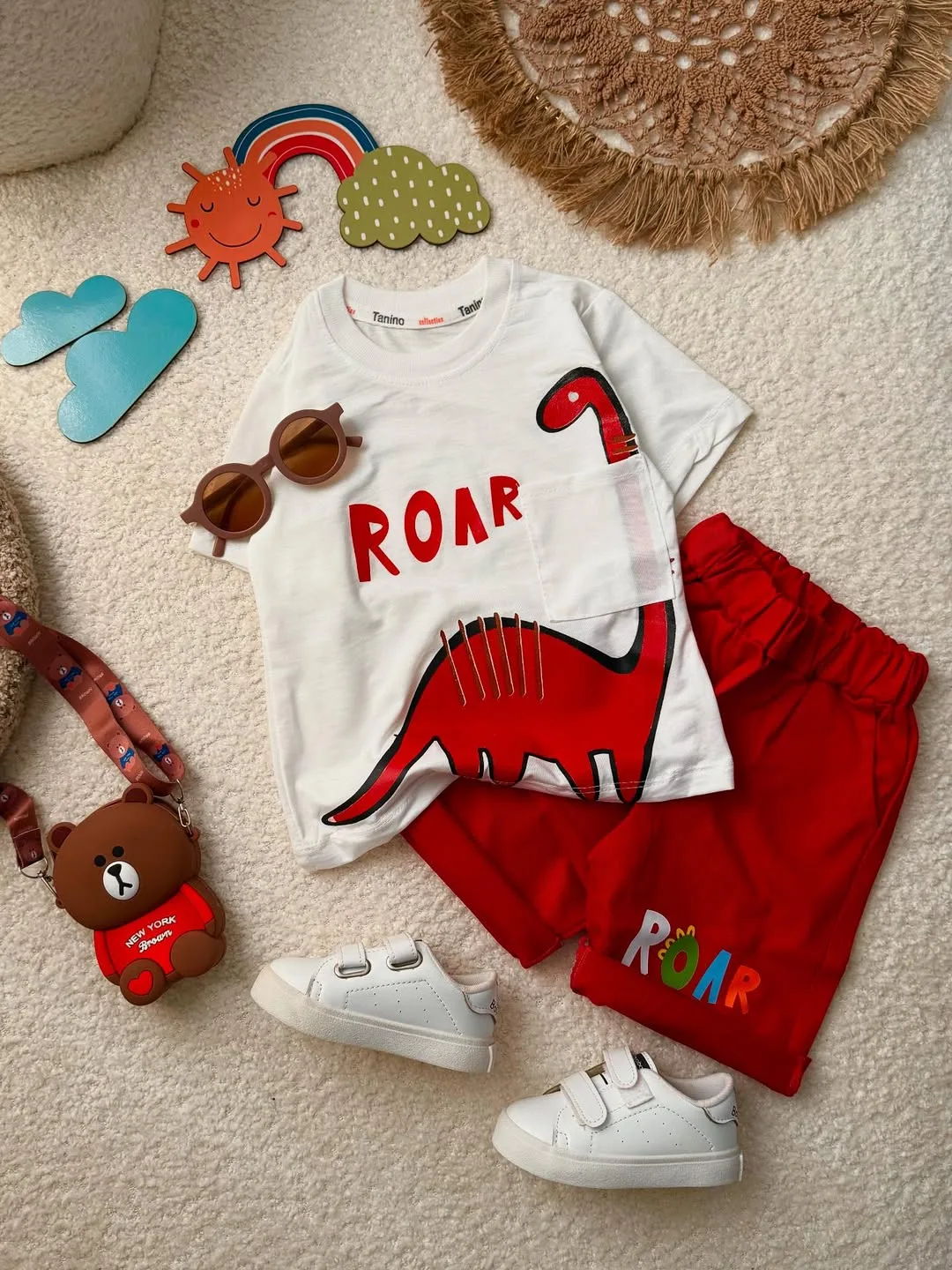 تیشرت و شلوارک roar