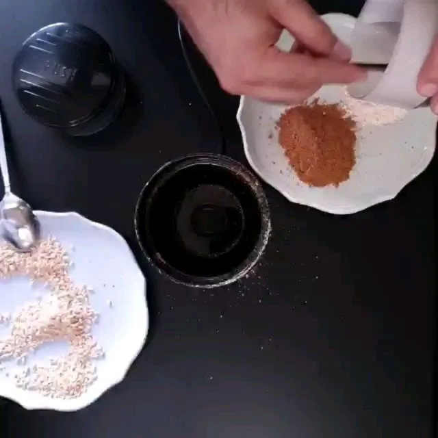 آسیاب قهوه — عکس ۲