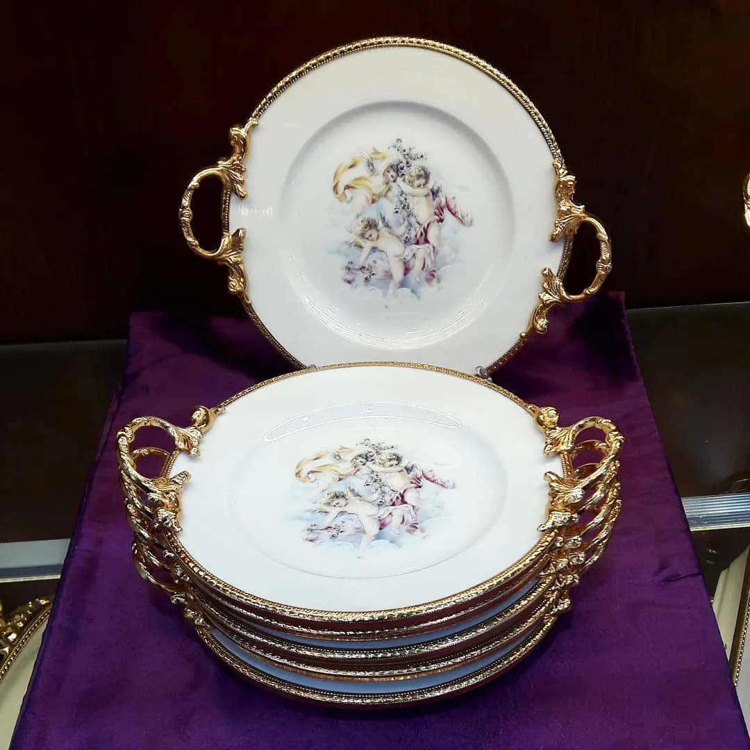 بشقاب میوه‌خوری
