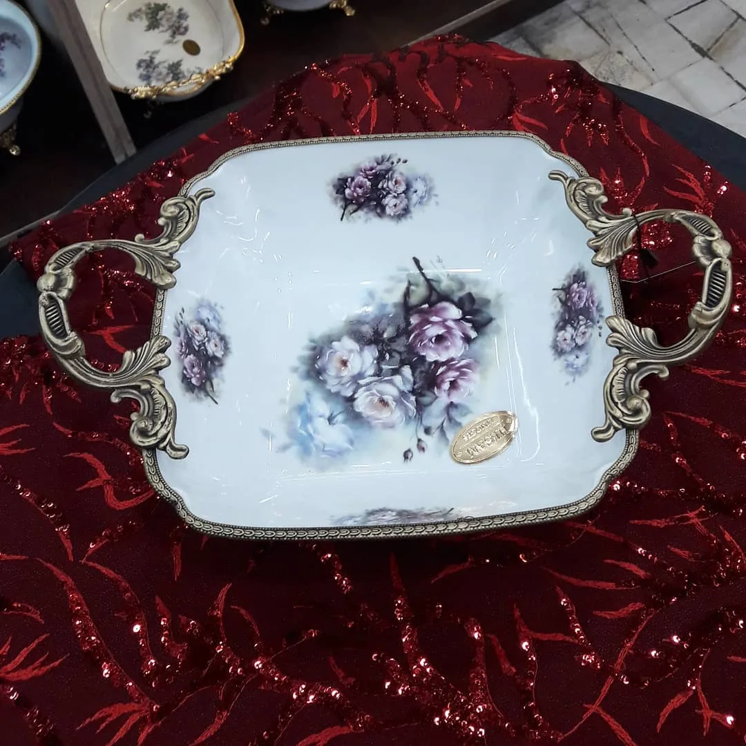 کاسه چهارگوش حسام در دو سایز ۲۴ و ۲۰ سانتیمتر