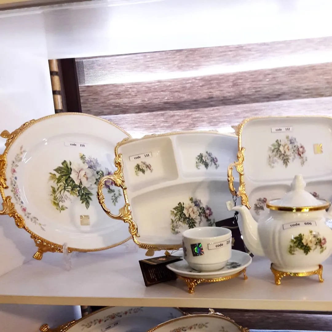 دیس بیضی ۴۵×۳۸ و اردوخوری سه‌خانه پانیذ