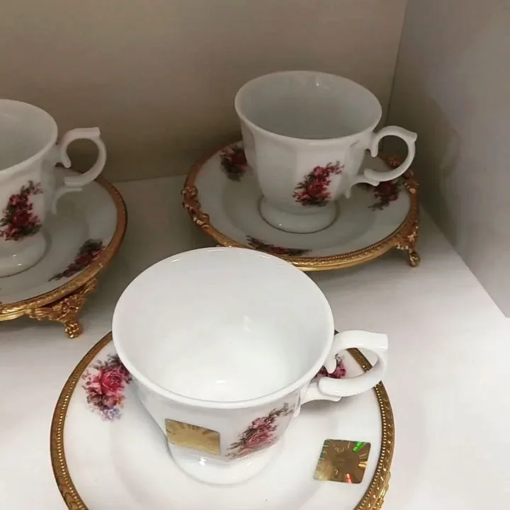 فنجان و نعلبکی نیوکلاسیک ۱۲ پارچه