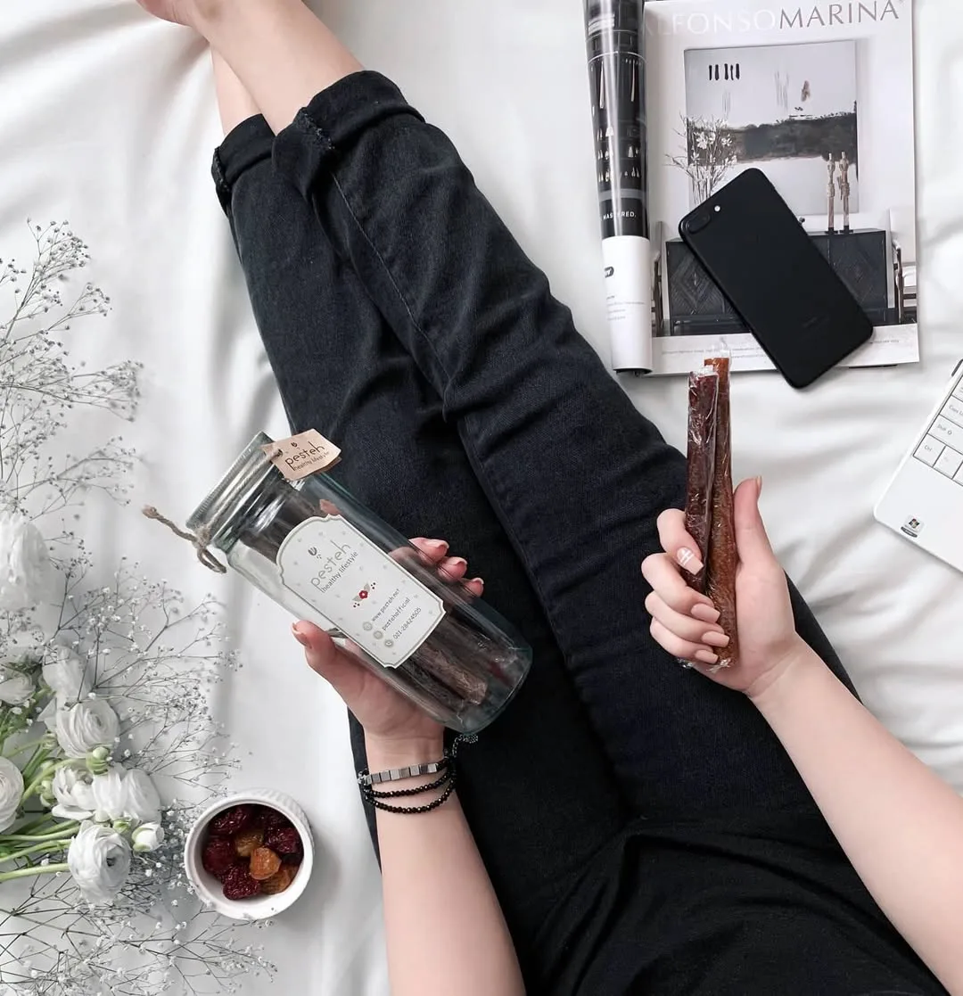 لواشک شیشه‌ای پسته