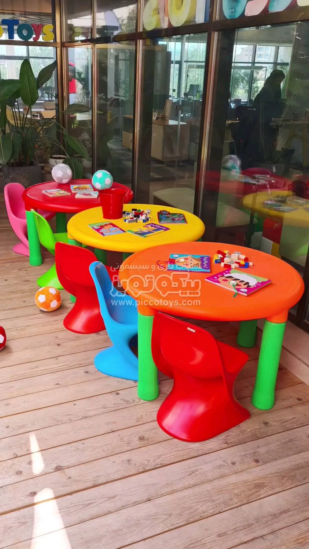 میز چیکو و صندلی کودک رامو