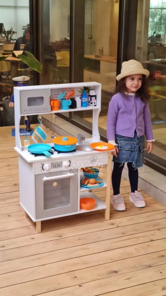 آشپزخانه کودک چوبی All Time Play Kitchen کد 53370 Kidkraft، رنگ سفید، خاکستری و نارنجی، اسباب‌بازی آشپزخانه پایه‌دار