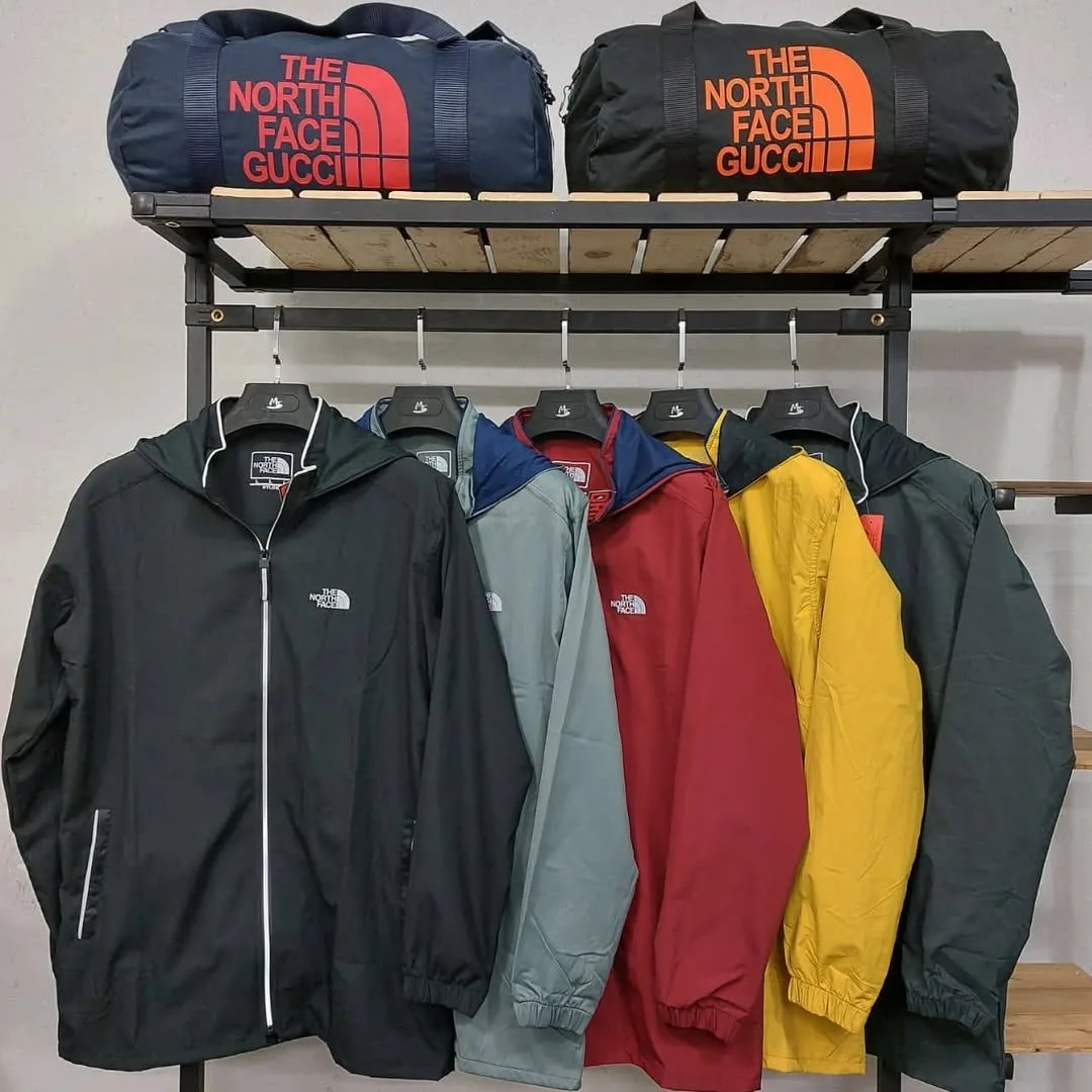 کاپشن بارانی مردانه The North Face
