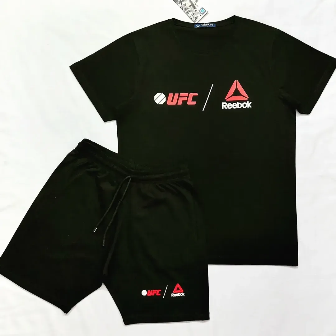 ست تیشرت و شلوارک ورزشی Reebok، رنگ مشکی و قرمز، جنس پلاستیک، آستین کوتاه، یقه گرد