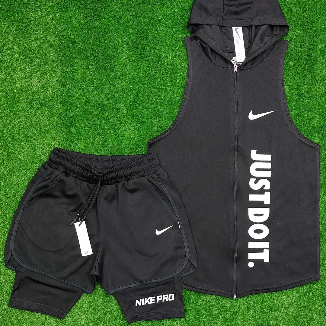 کاور کلاهدار زیپ‌دار ورزشی Nike