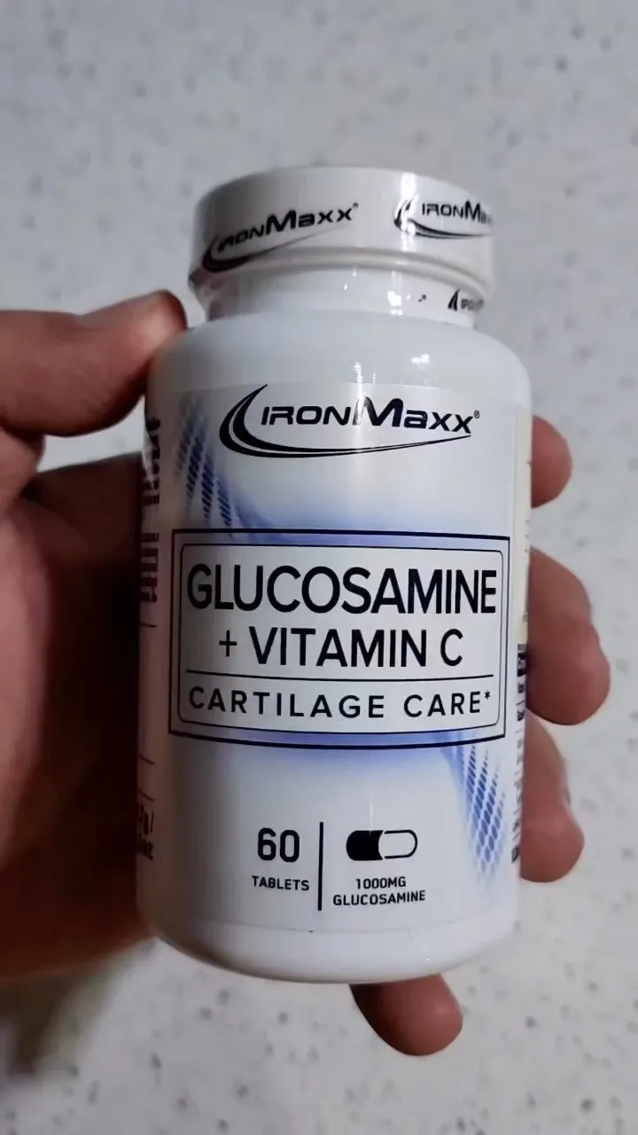 مکمل گلوکوزامین و ویتامین C IronMaxx، رنگ سفید، جنس پلاستیک، ظرف قرص