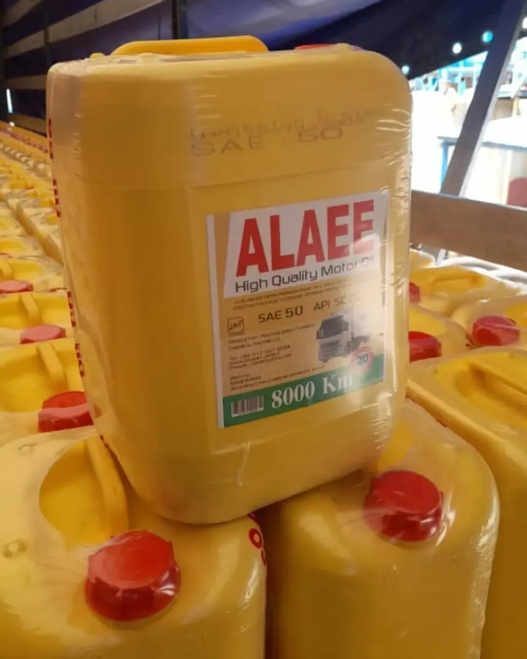 روغن موتور ماشین سنگین ۲۰ لیتری علایی، رنگ زرد و قرمز، جنس پلاستیک، گالن پلاستیکی