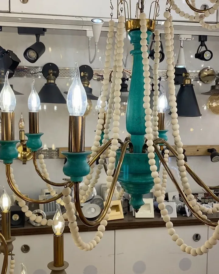 لوستر دلبر چوب راش ۸ شعله