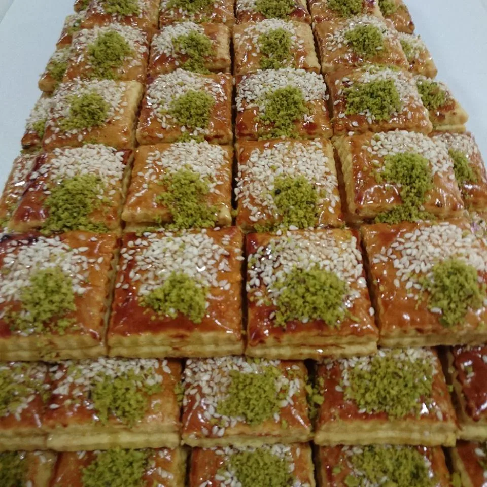 شیرینی پاپیونی